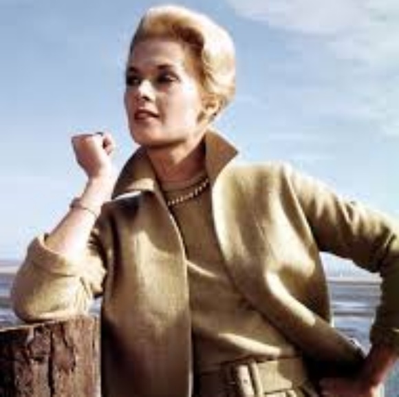 Meet your Posher, G - Picture 2 of 6